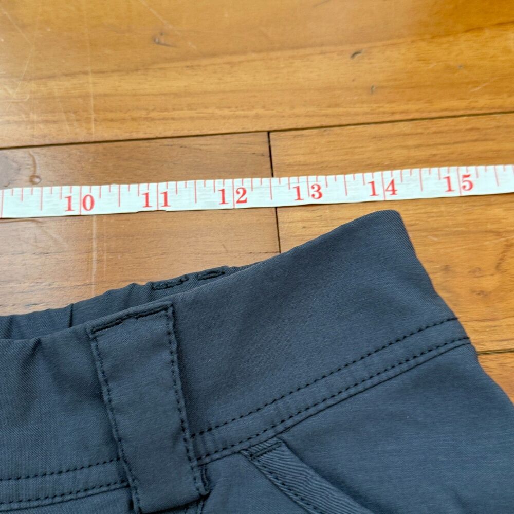 Women Duluth Trading Dry on the Fly Skort Size 4 Dark Gray Hiking Travel Outdoor - Picture 7 of 8
